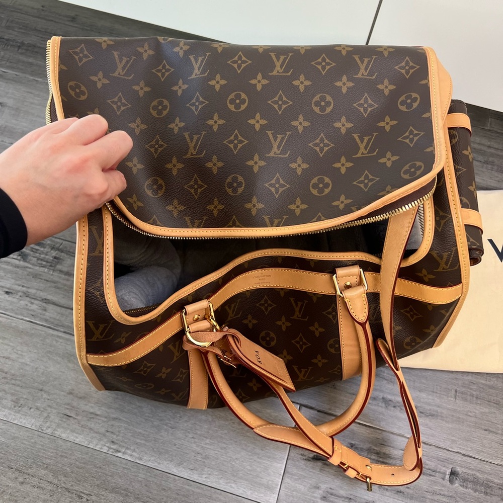 Louis Vuitton Dog Carrier Travel Bag - Picture 7 of 11